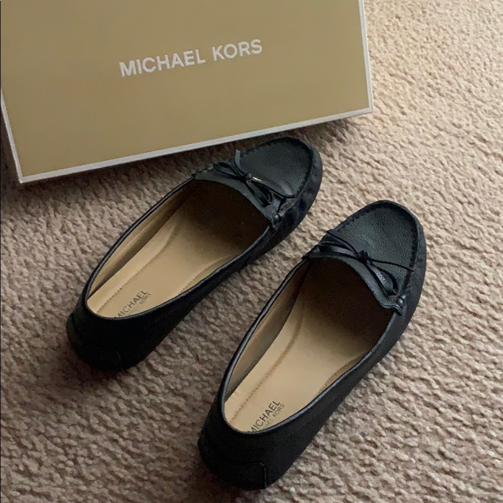 Michael Kors flats